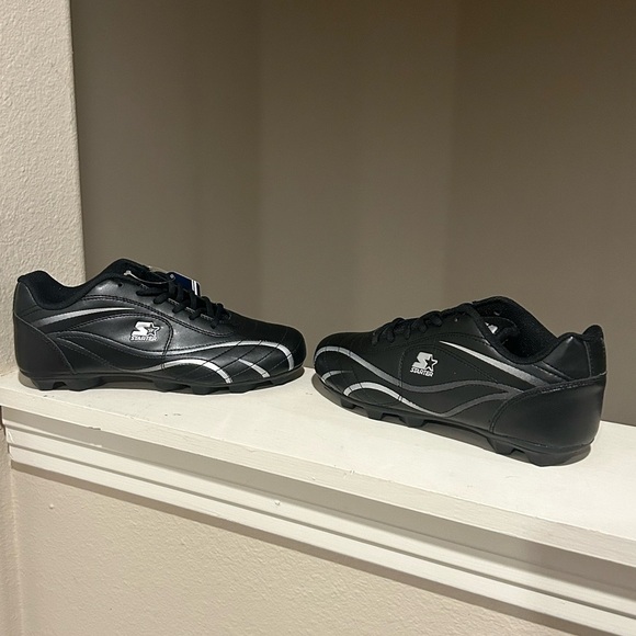 Boys Athletic Cleats STARTER Multi Purpose Sport BLACK Dual Silver Stripe SZ 6.5 - Picture 1 of 10